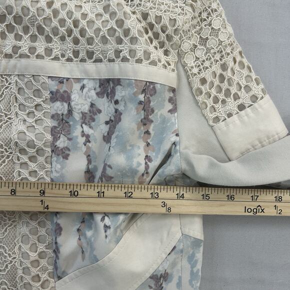 BCBGMAXAZRIA XS White Jacket Full Zip Motorcycle Style - Picture 7 of 7